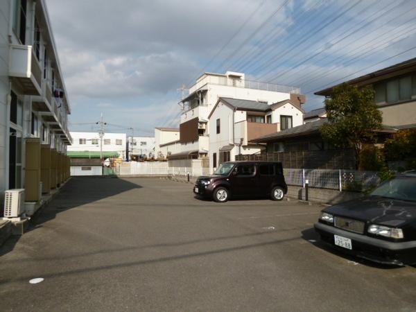 レオパレスキャトレセゾン