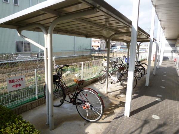 レオパレスキャトレセゾン