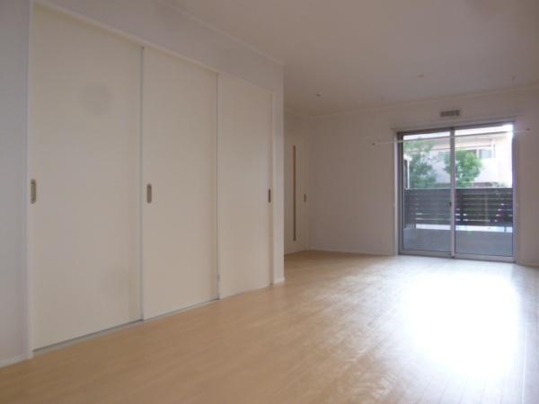 エントレ平野(リビング)