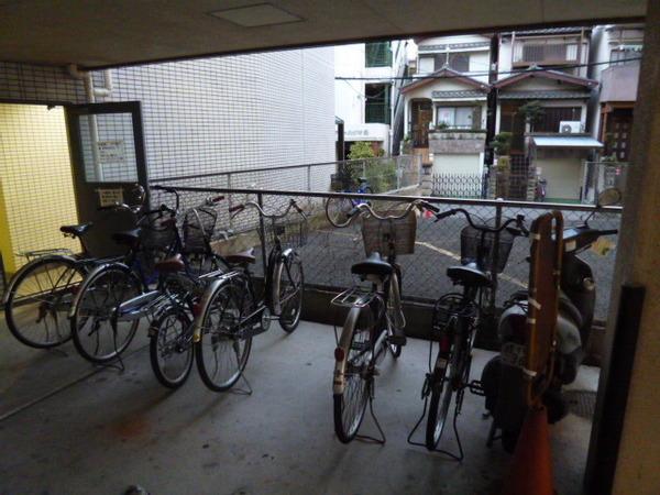 エクラ平野