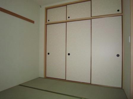コーシャハイツ高見37