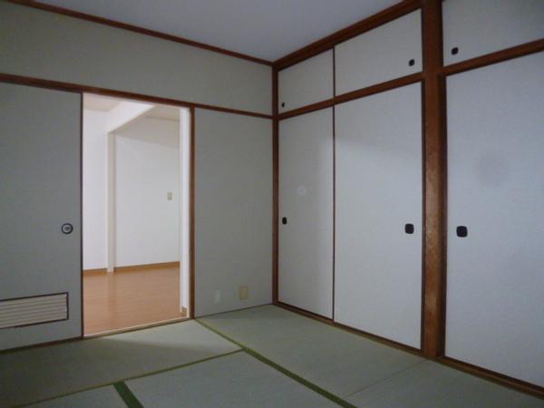 日の出マンション
