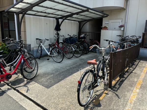 辰巳ハイツ