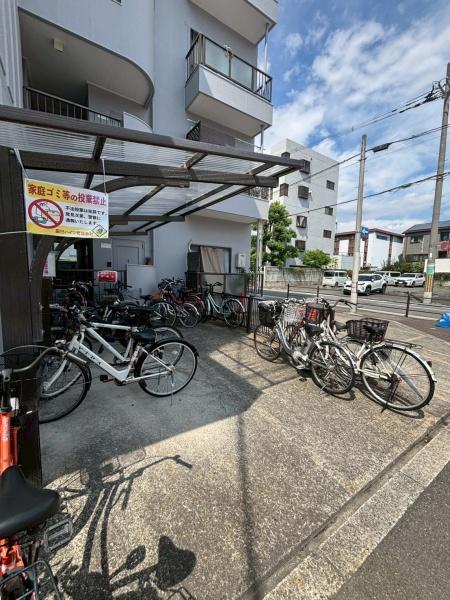 辰巳ハイツ