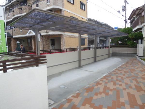 カーサポポラーレ