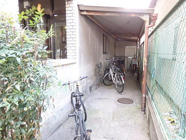 ファミリーハイツ平野