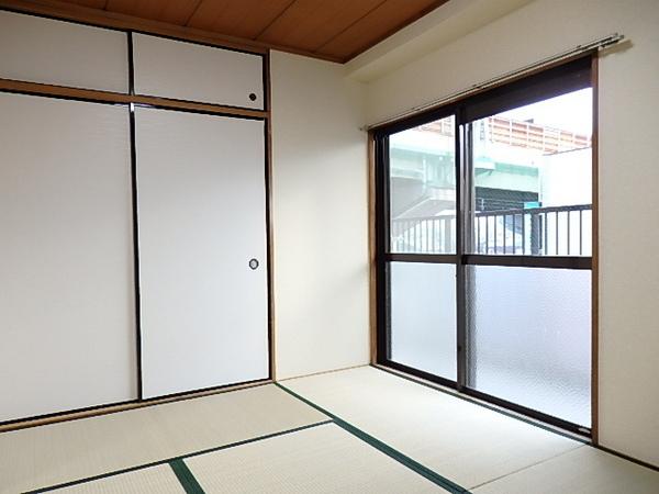 ファミリーハイツ平野
