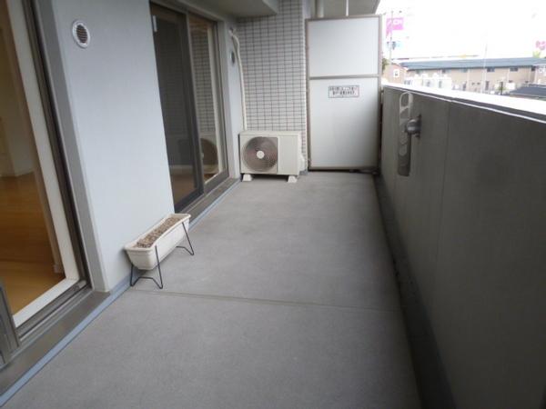 コスモシティ平野出戸駅前