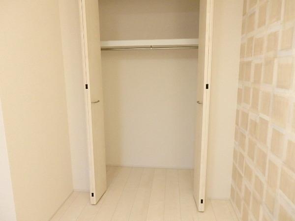 大阪市平野区加美東５丁目のハイツ