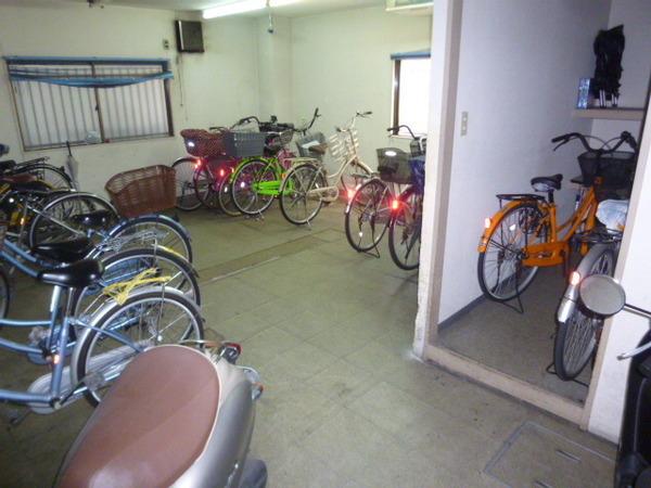 グレース平野