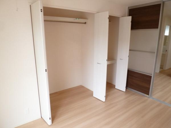 大阪市平野区加美西２丁目のハイツ