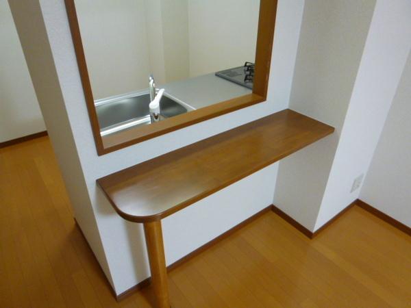 アンプルールフェール六反