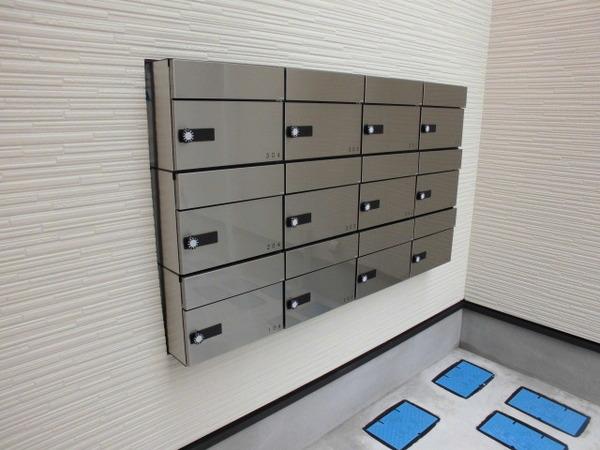 大阪市平野区加美正覚寺１丁目のハイツ