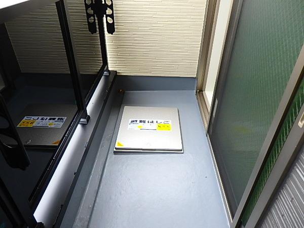 大阪市平野区加美正覚寺１丁目のハイツ