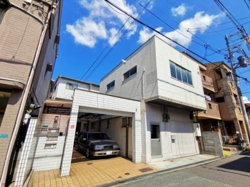 NOAH'SApartmentHouse