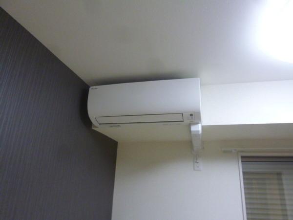 カーサイースト