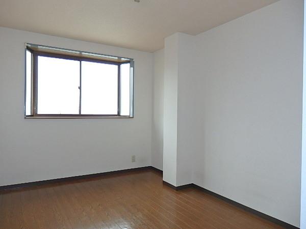 リバーサイドハイツ(リビング)