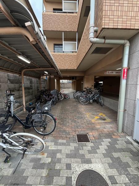 ファイブコート今川