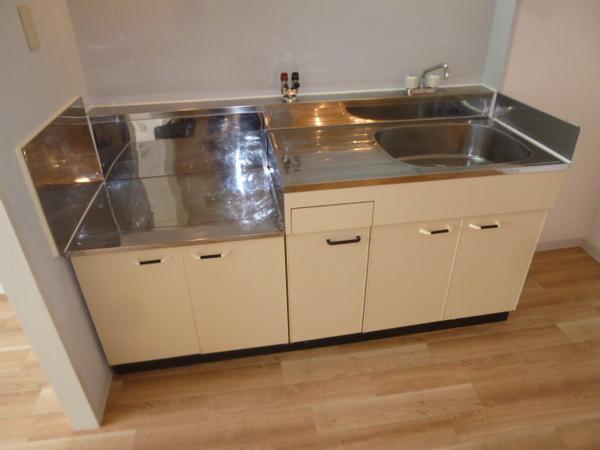 プリンスハイツＥ