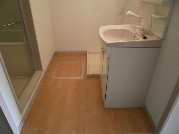 プリンスハイツＥ