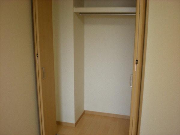 アンプルールフェール長原