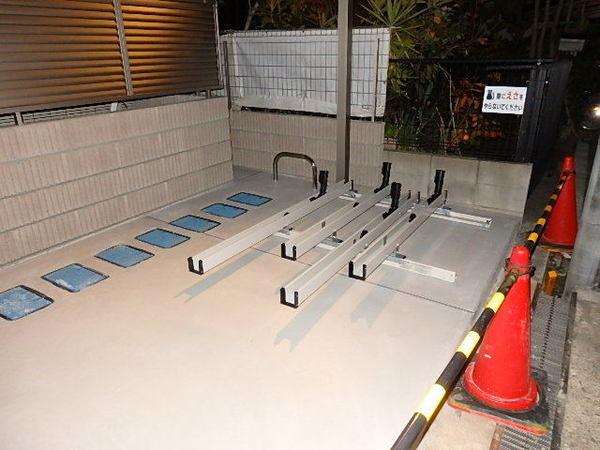 メゾンセドーレ３