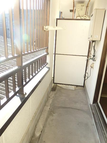 リード2岡田マンション