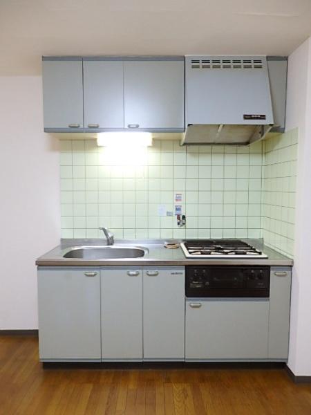 リード2岡田マンション