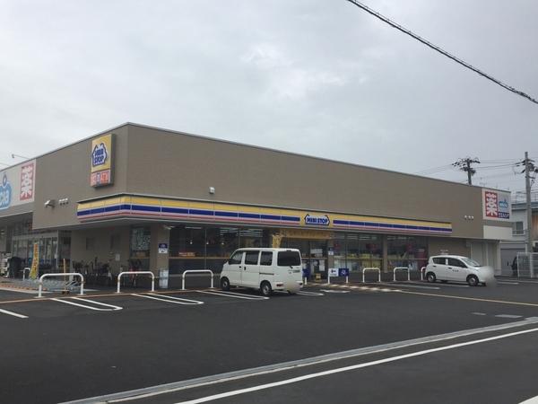 Maison　duespoir(ミニストップ平野瓜破西店)