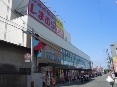 ベルリード加美北A(万代渋川店)