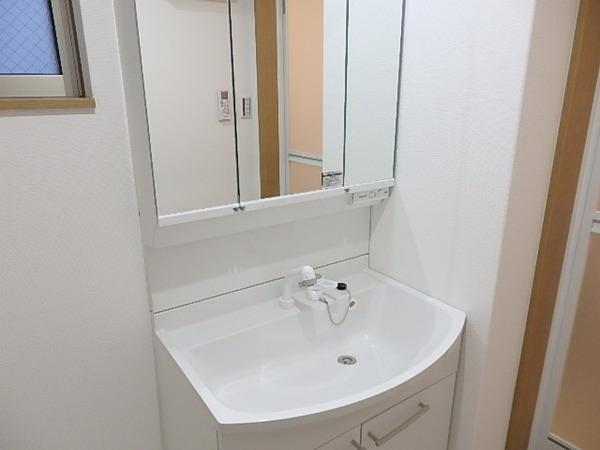 クリエオーレ照ヶ丘1
