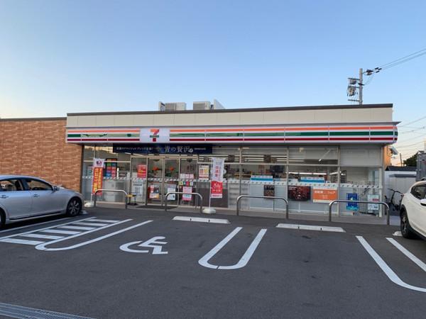グリーンハイツ加美(セブンイレブン大阪加美東2丁目店)