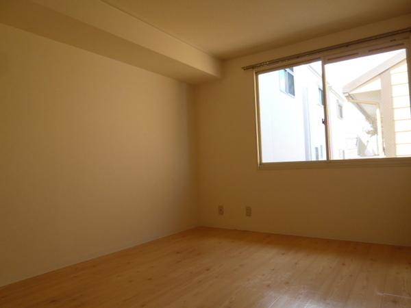 メゾン大久保Ｂ棟