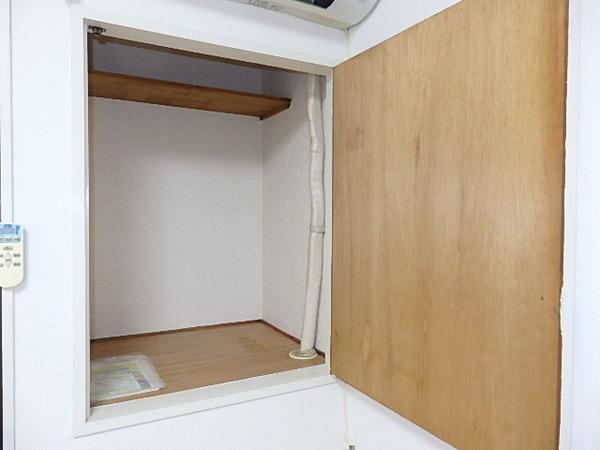 キングスアベニュー流町　Ａ棟