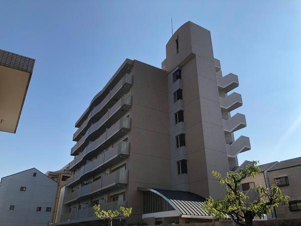 シーズモア