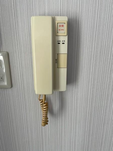 イーストコート