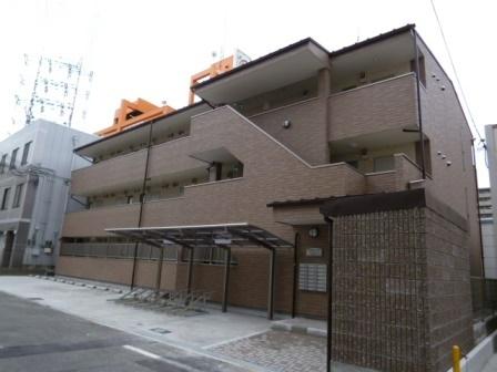 アンプルールフェールバレルコート