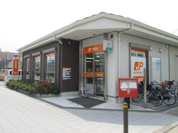 メゾンかせの(平野六反郵便局)