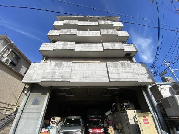 エルエムヒルズ朋栄