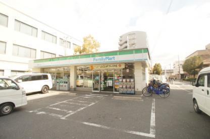 EST喜連瓜破(ファミリーマート喜連西六丁目店)