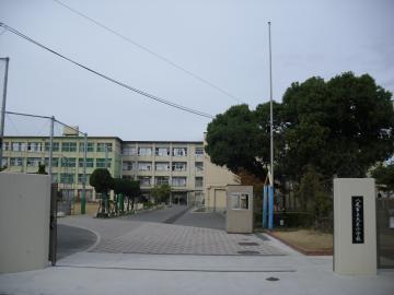 エムロゼスト(八尾市立大正小学校)