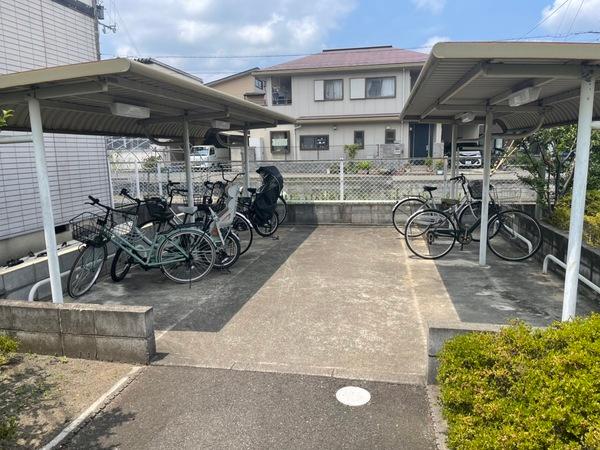 エムロゼスト