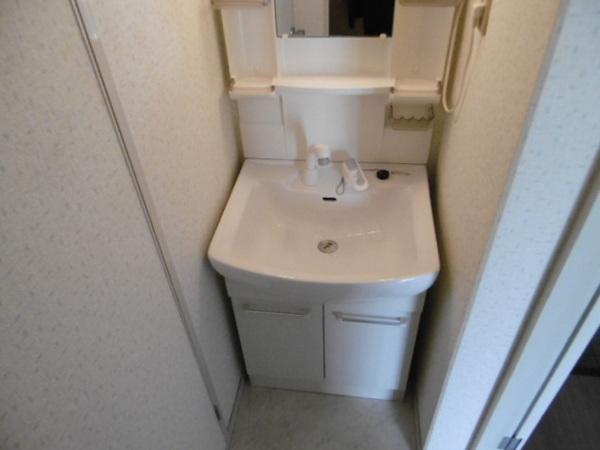 ロイヤルメゾン出戸
