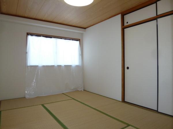 ホワイトシティ平野