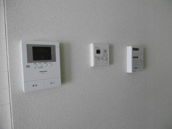 メゾンクレステージ