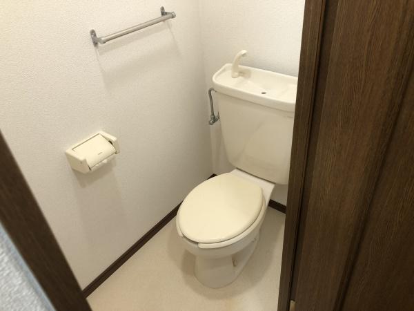 エコーハイツ平野１