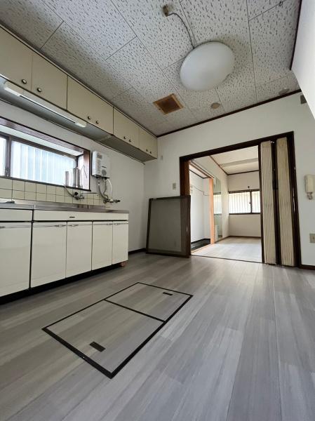 天美西５丁目戸建