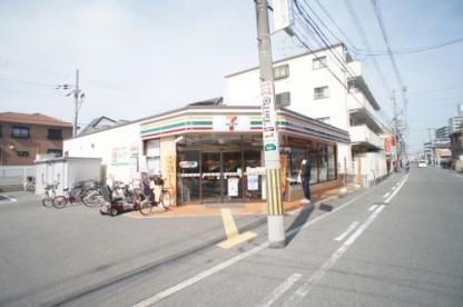 エレガントコーポラス(セブンイレブン大阪瓜破3丁目店)