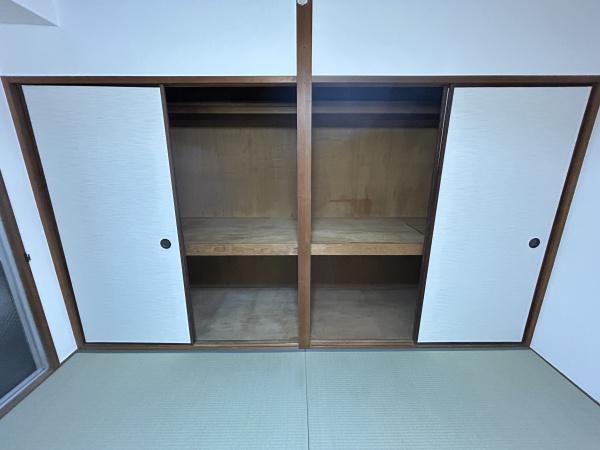 ロイヤル平野