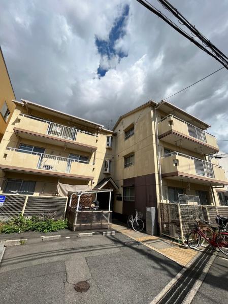 八尾市南亀井町２丁目のマンション